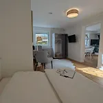Uebernachterei - 3 Hochwertige Premium-appartements * Hüfingen